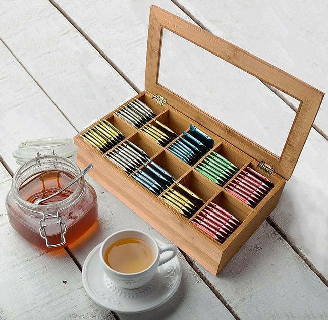 Caja de Té y para tus cobres de te, de madera natural barnizada