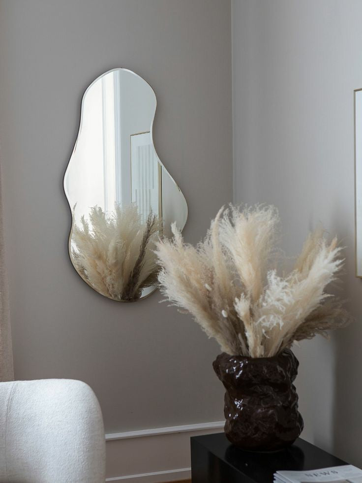 Espejo Irregular alargado, es un espejo para decoracion